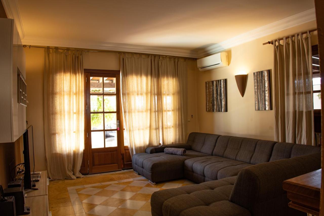 Villa Iseo Playa Blanca  Buitenkant foto