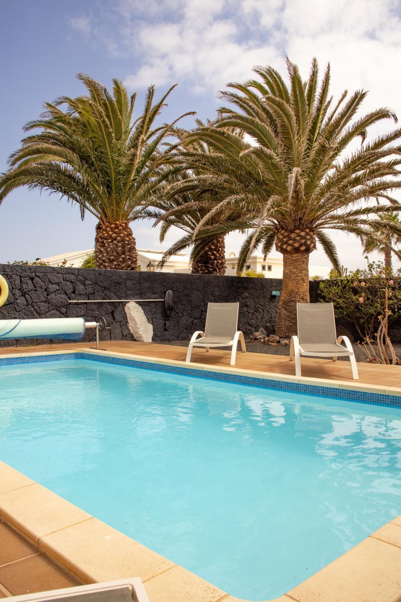Villa Iseo Playa Blanca  Buitenkant foto